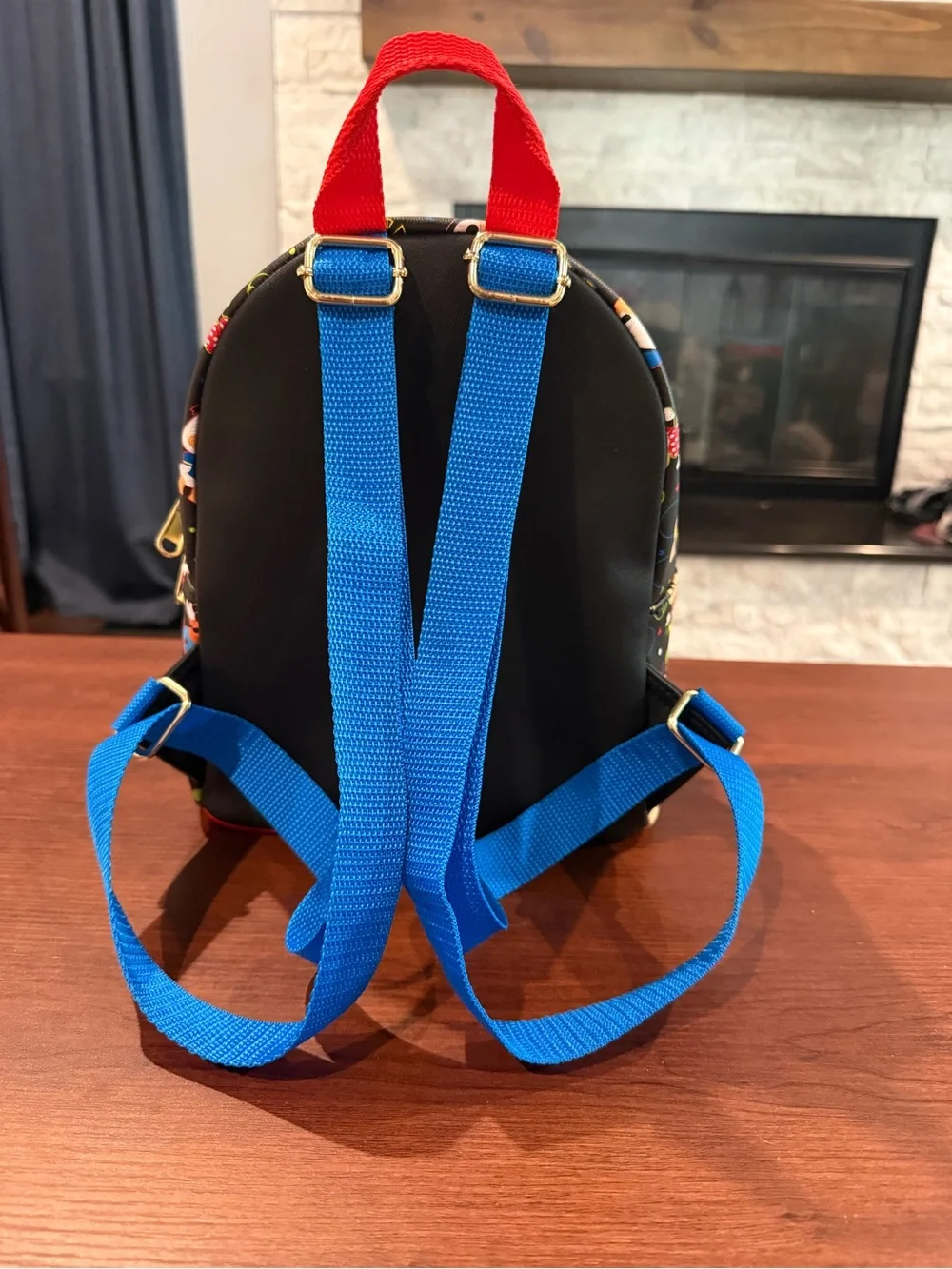 NWOT Disney Sensational Six - Mickey & Friends Mini Backpack
